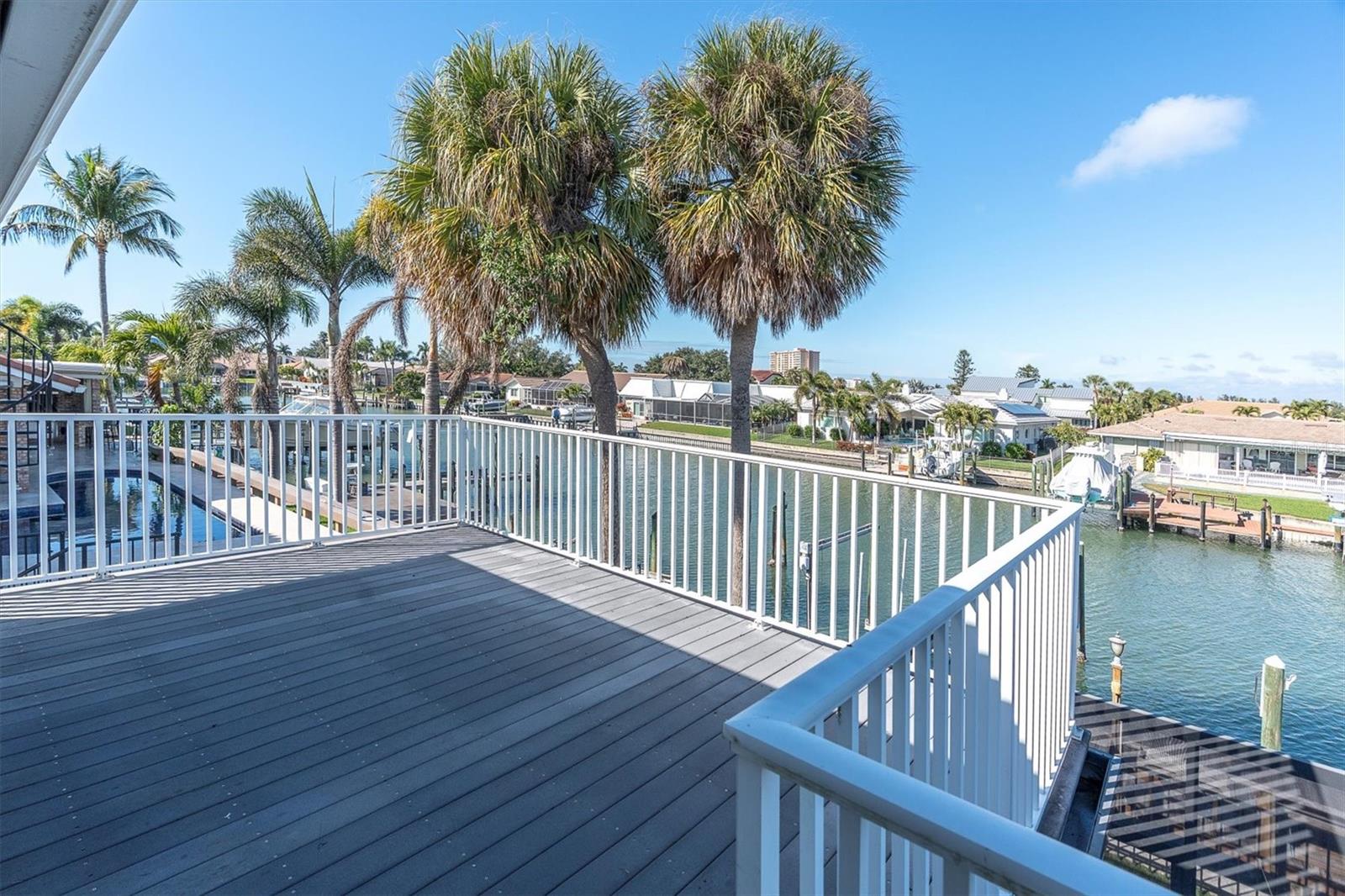 BAYWAY ISLES - Residential