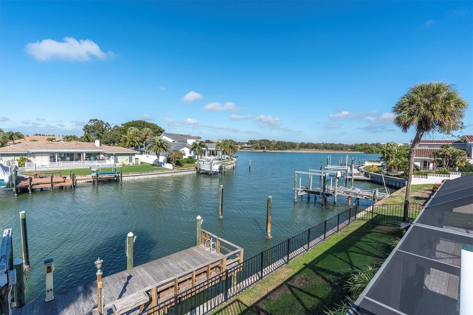 BAYWAY ISLES - Residential