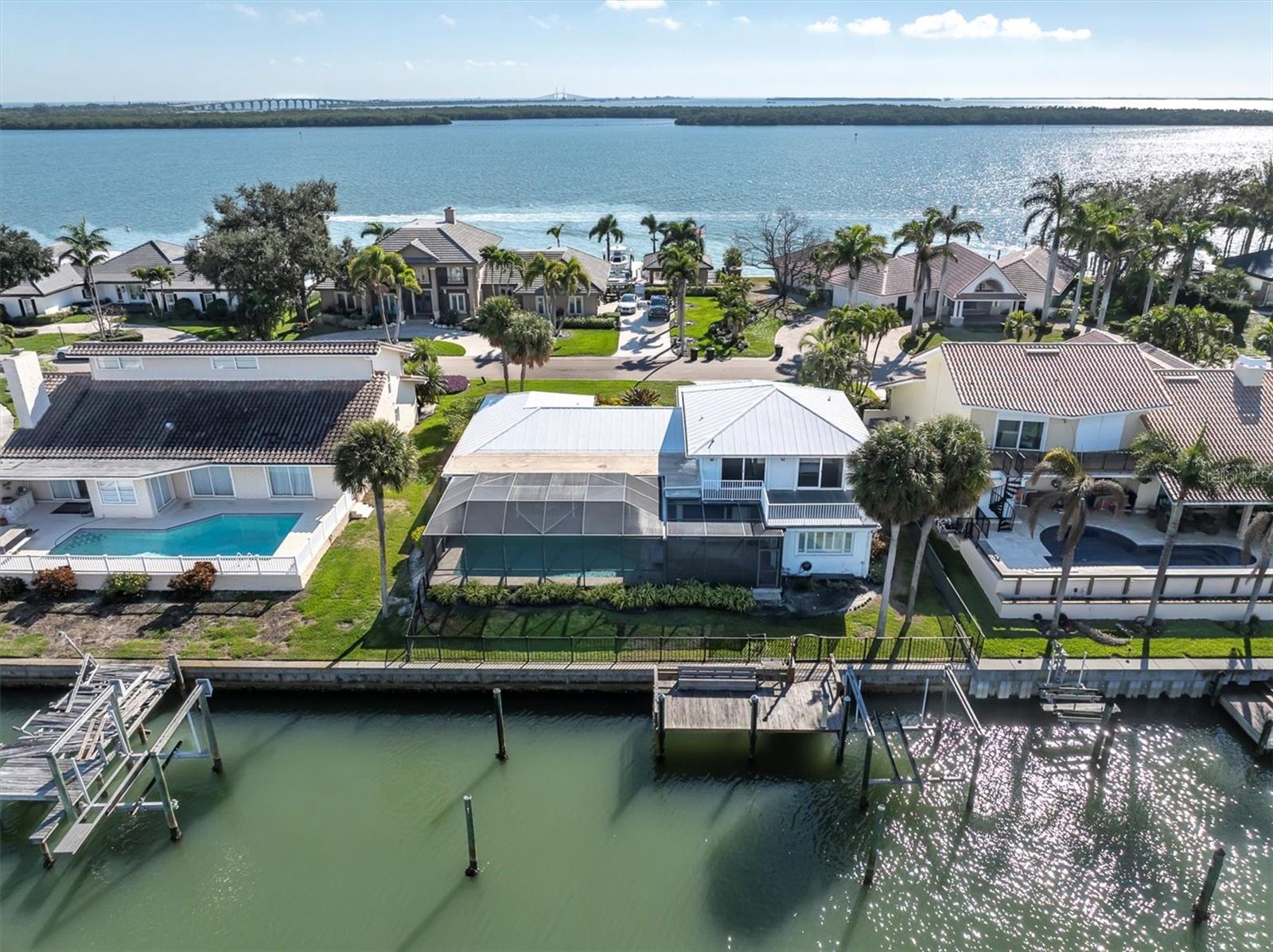 BAYWAY ISLES - Residential