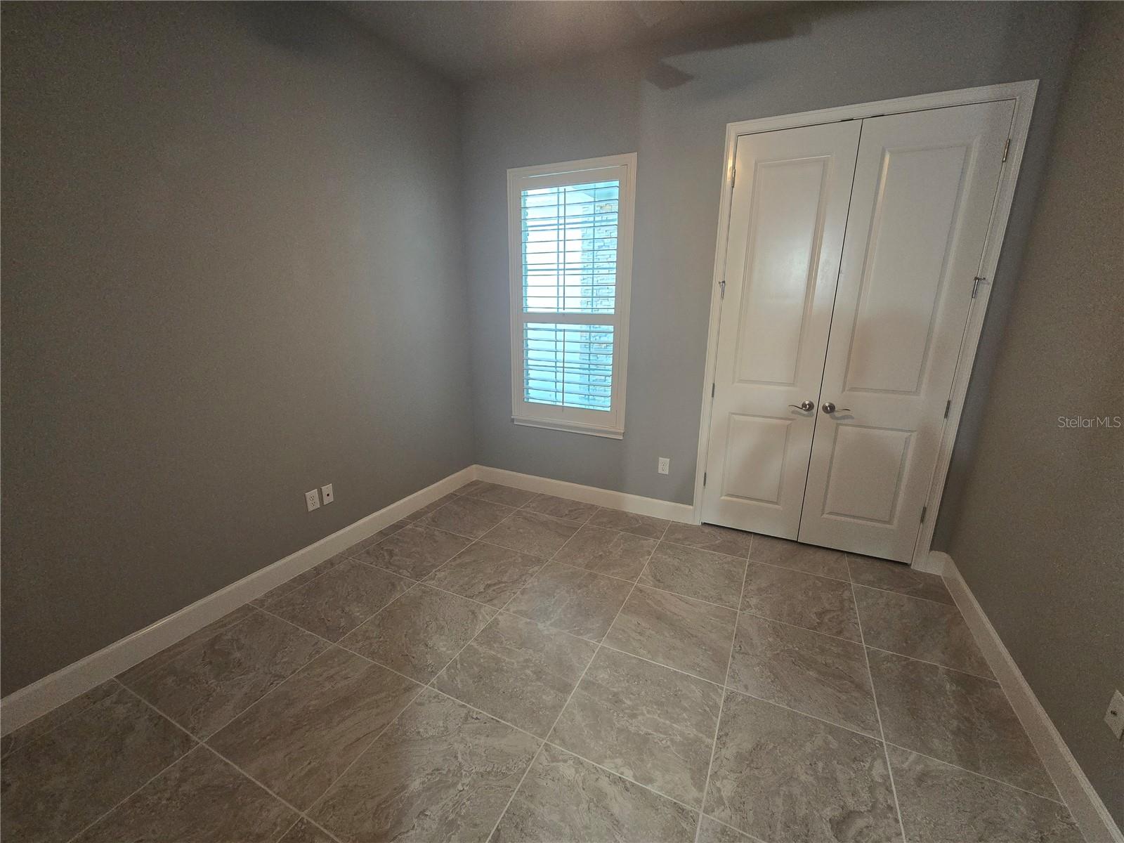 873 PINEWOOD DRIVE