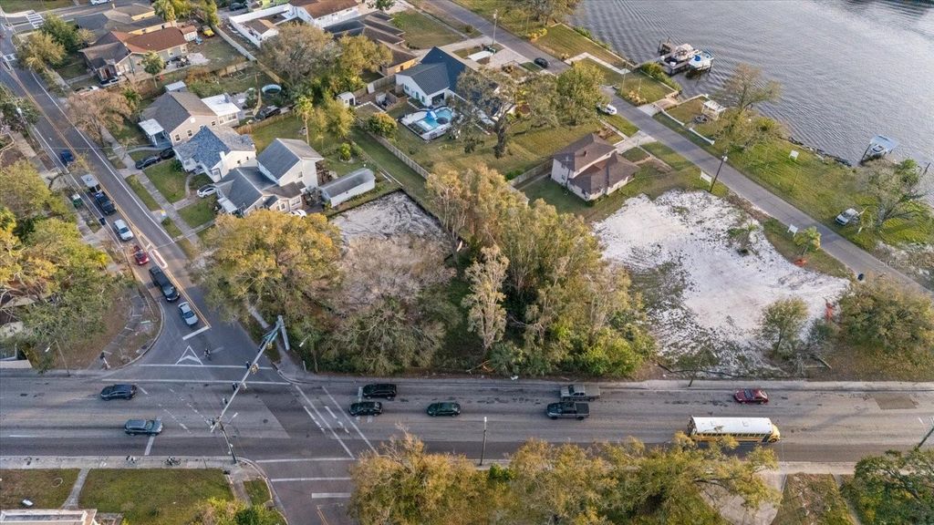 Photo of 1002 W Columbus Drive, Tampa, FL 33602 (MLS # TB8344624)