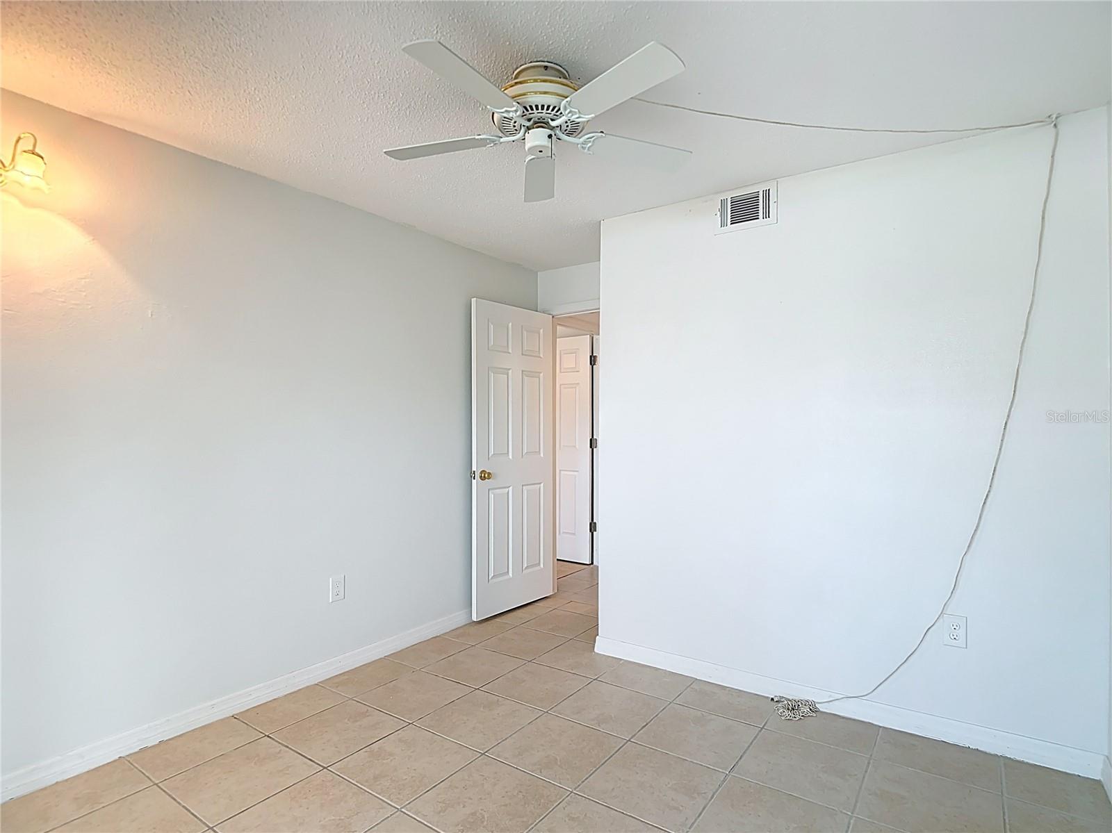 GULF HARBORS CONDO - Residential