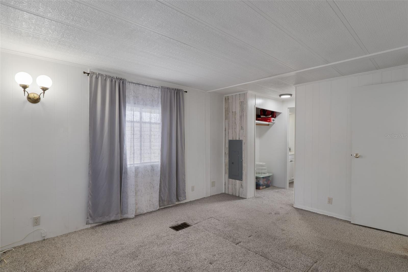 CHESTNUT HILL UNRECORDED SUB - Residential