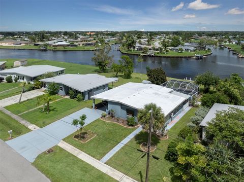 A home in NORTH PORT