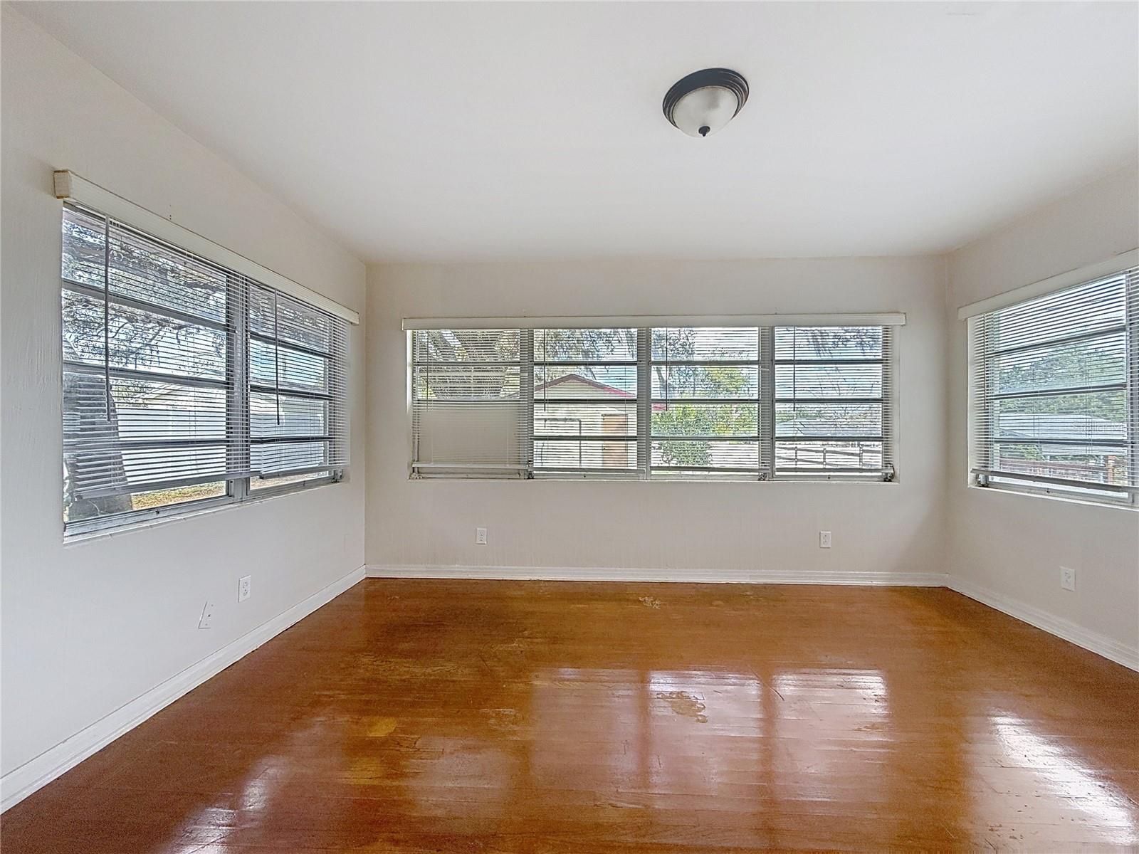 DAVENPORT - Residential