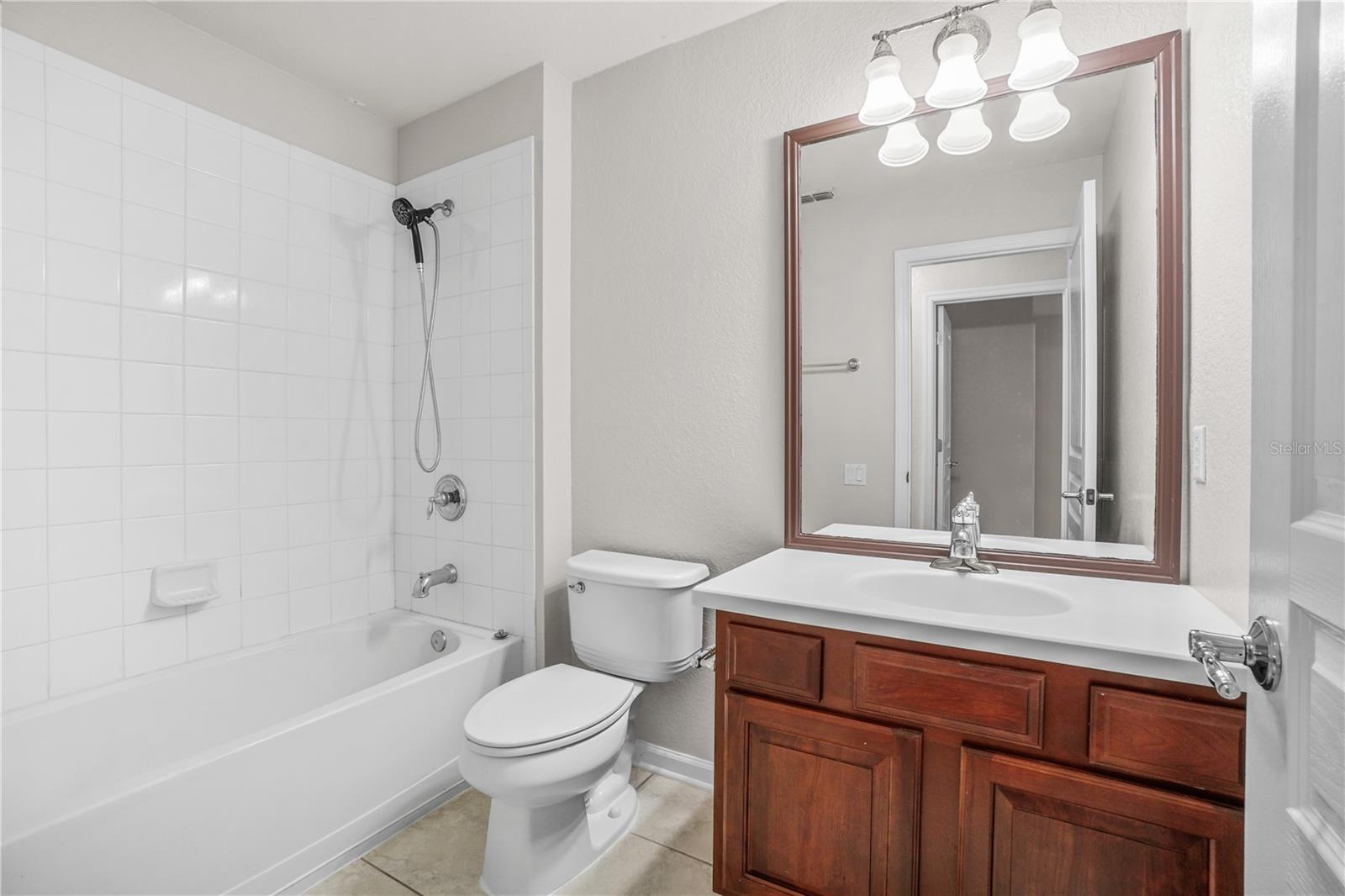 LAKE SAWYER SOUTH PH 03 - Residential