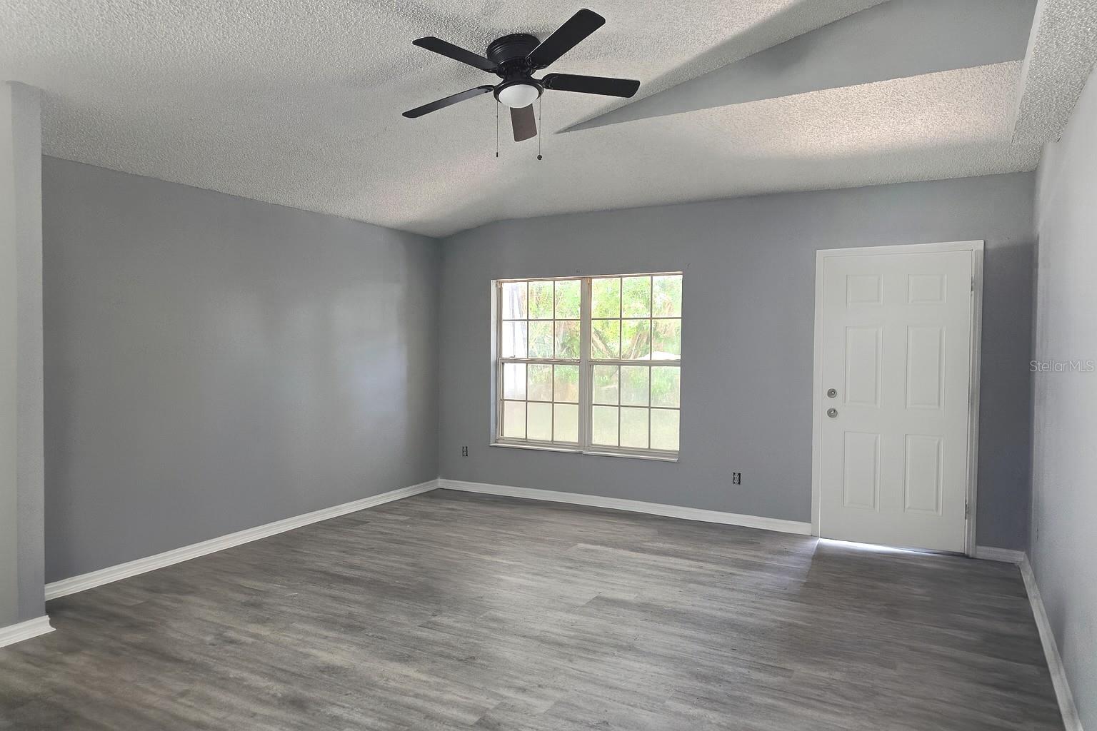 LELAND PARK - Residential Lease