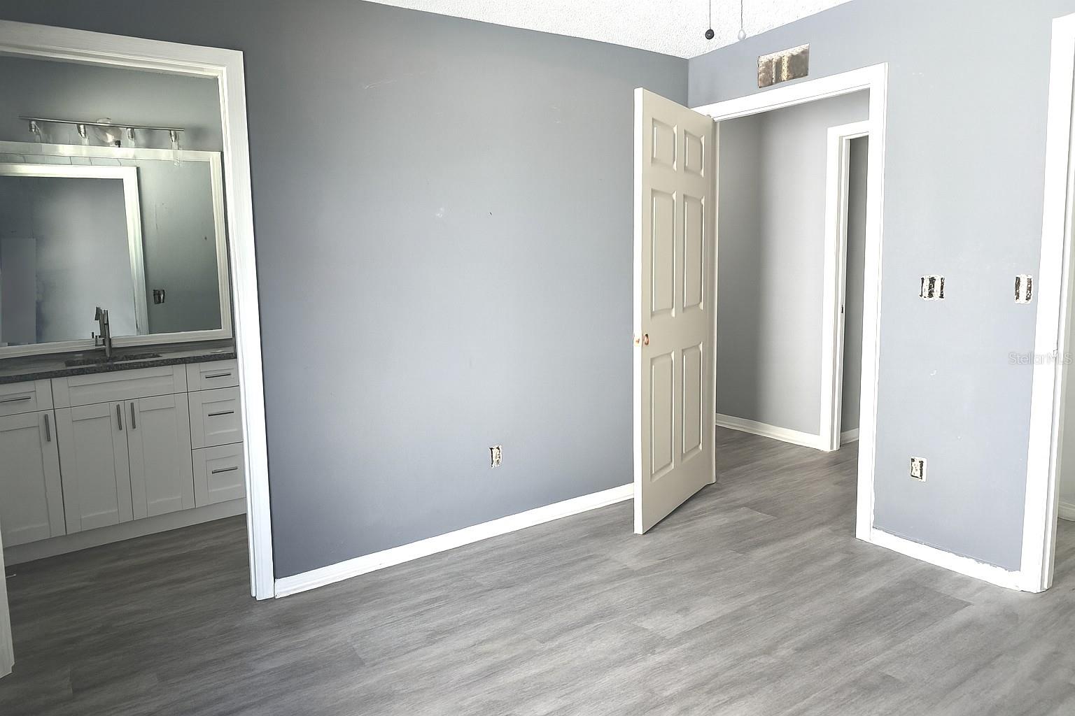 LELAND PARK - Residential Lease