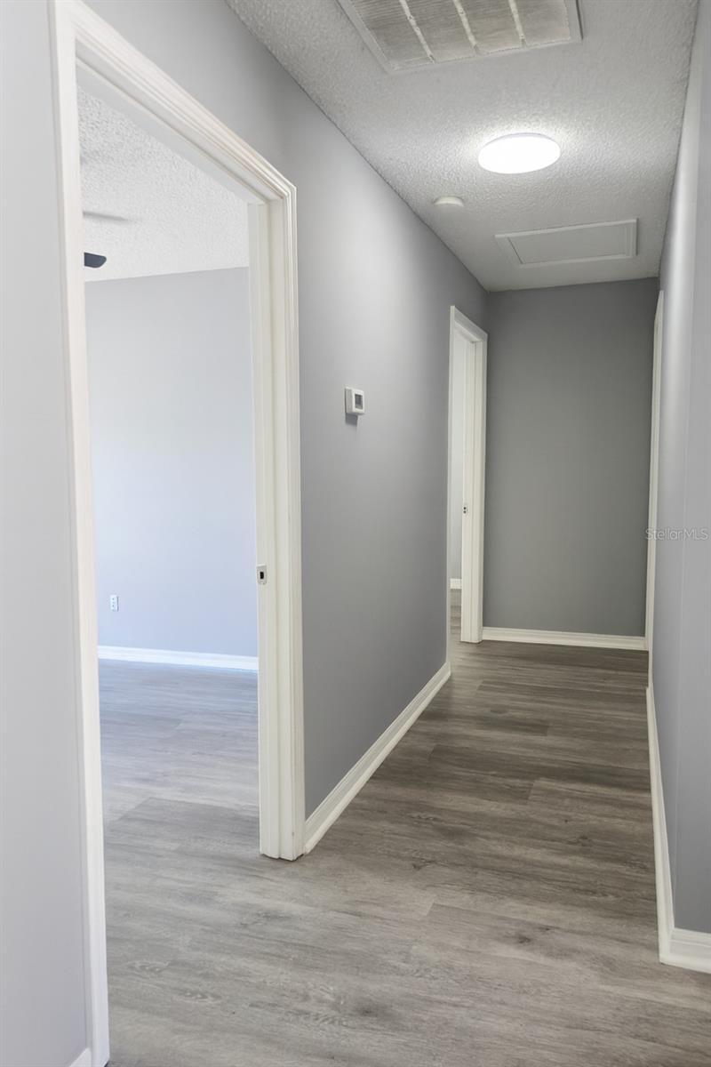 LELAND PARK - Residential Lease