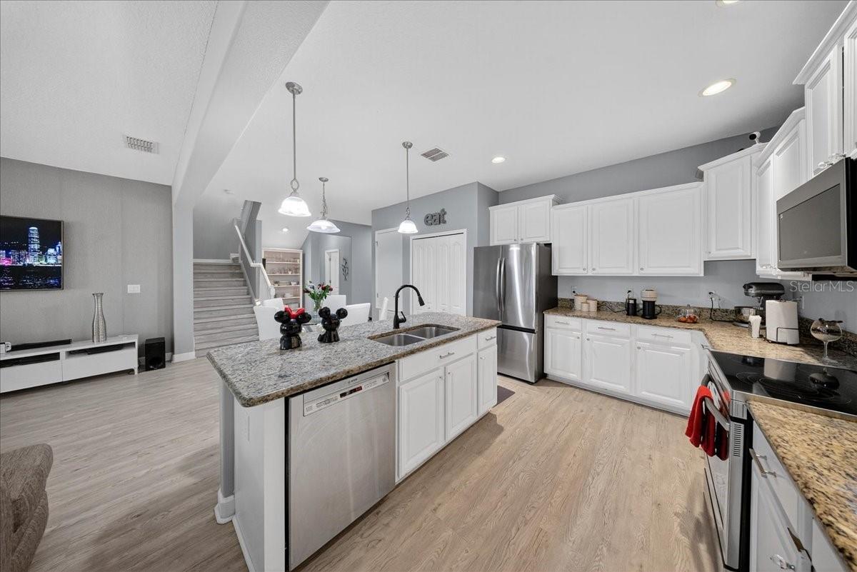 SIGNATURE LAKES PH 02 A B H I J - Residential