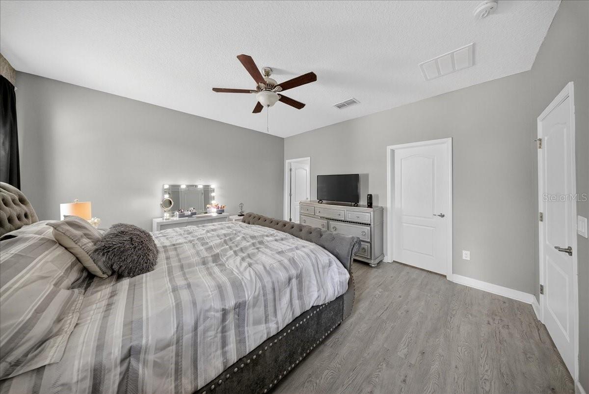 SIGNATURE LAKES PH 02 A B H I J - Residential