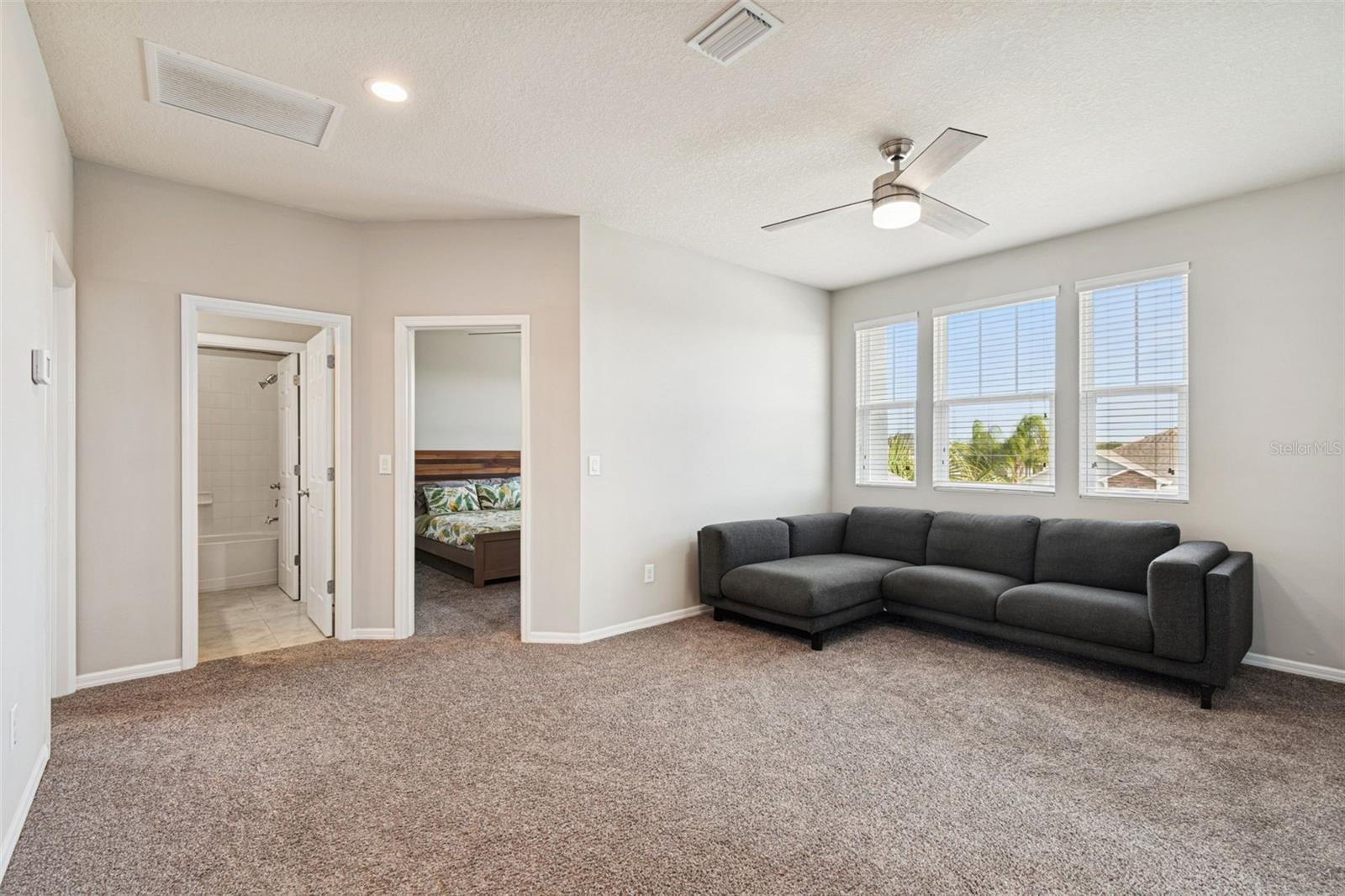 LONG LAKE RANCH VILLAGE 3 6 PCLS A, - Residential Lease