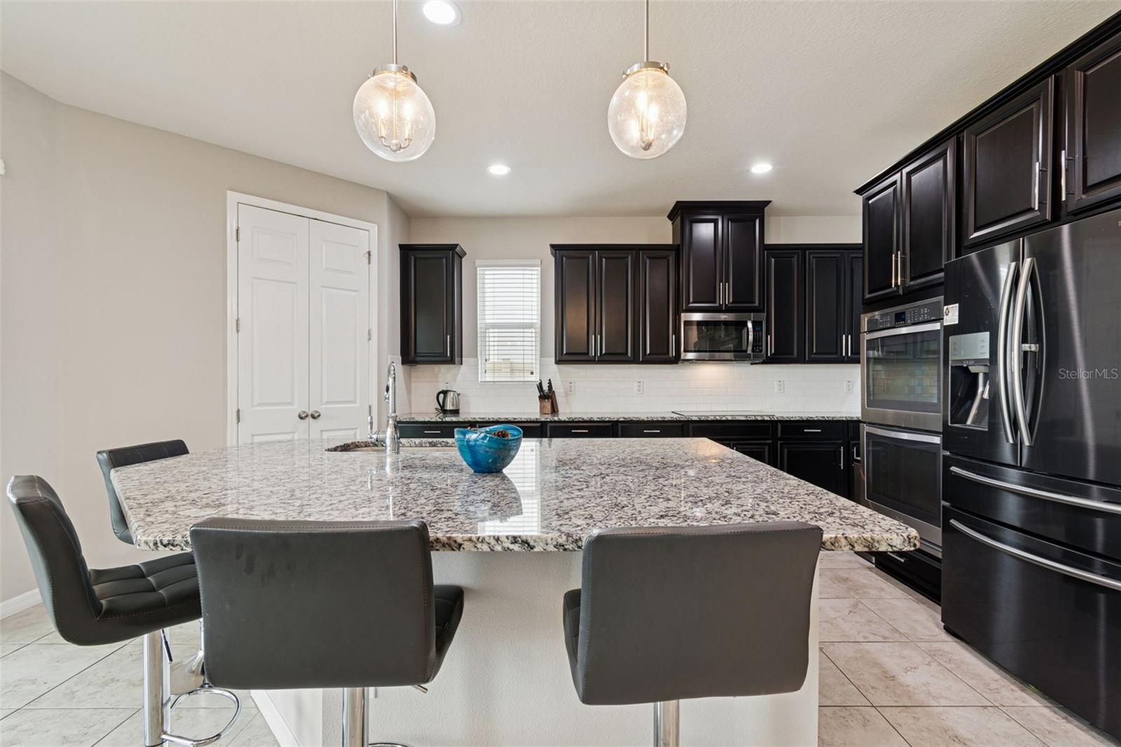 LONG LAKE RANCH VILLAGE 3 6 PCLS A, - Residential Lease