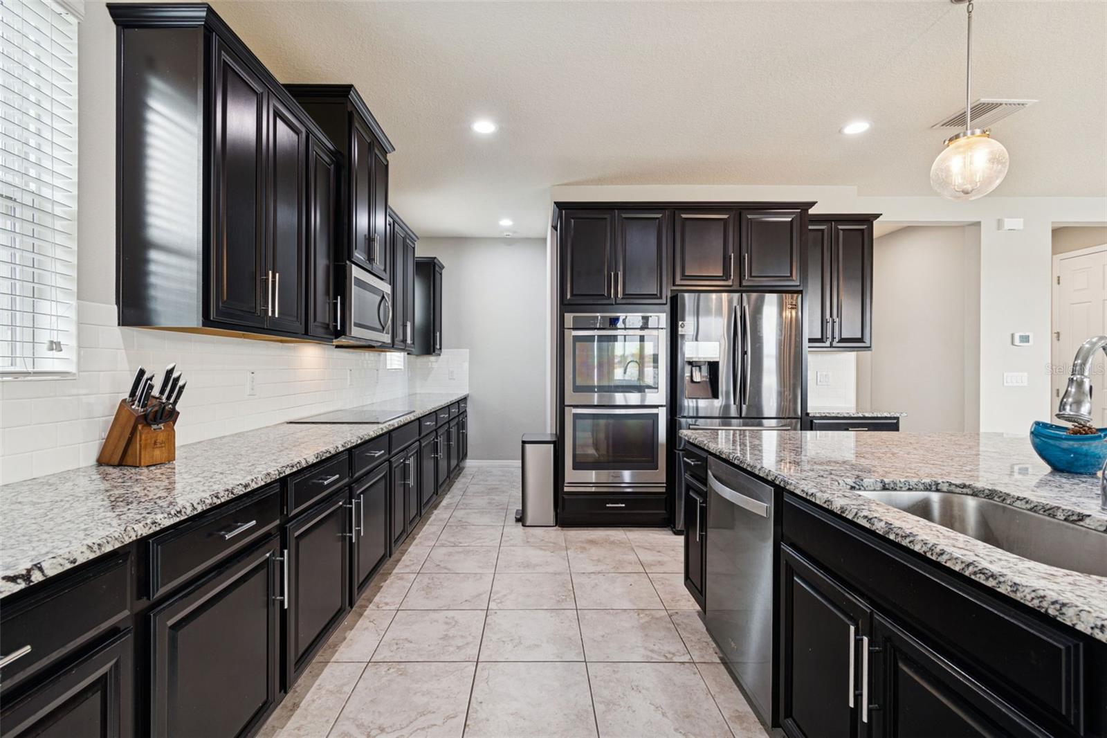 LONG LAKE RANCH VILLAGE 3 6 PCLS A, - Residential Lease