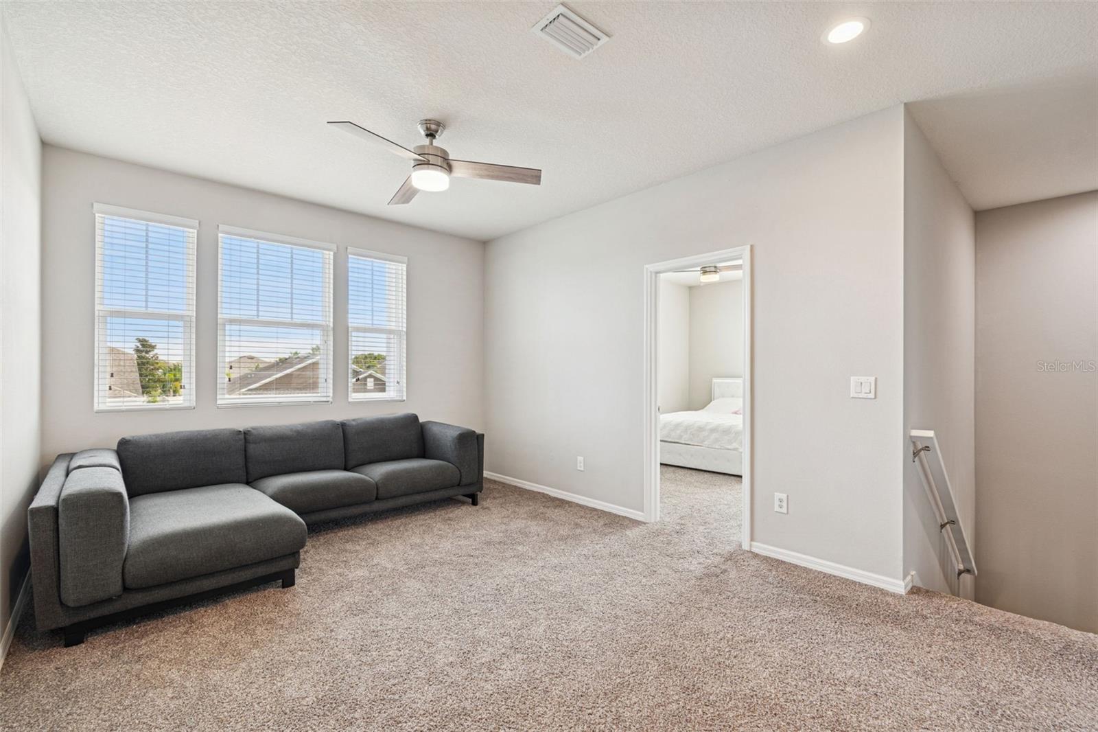 LONG LAKE RANCH VILLAGE 3 6 PCLS A, - Residential Lease