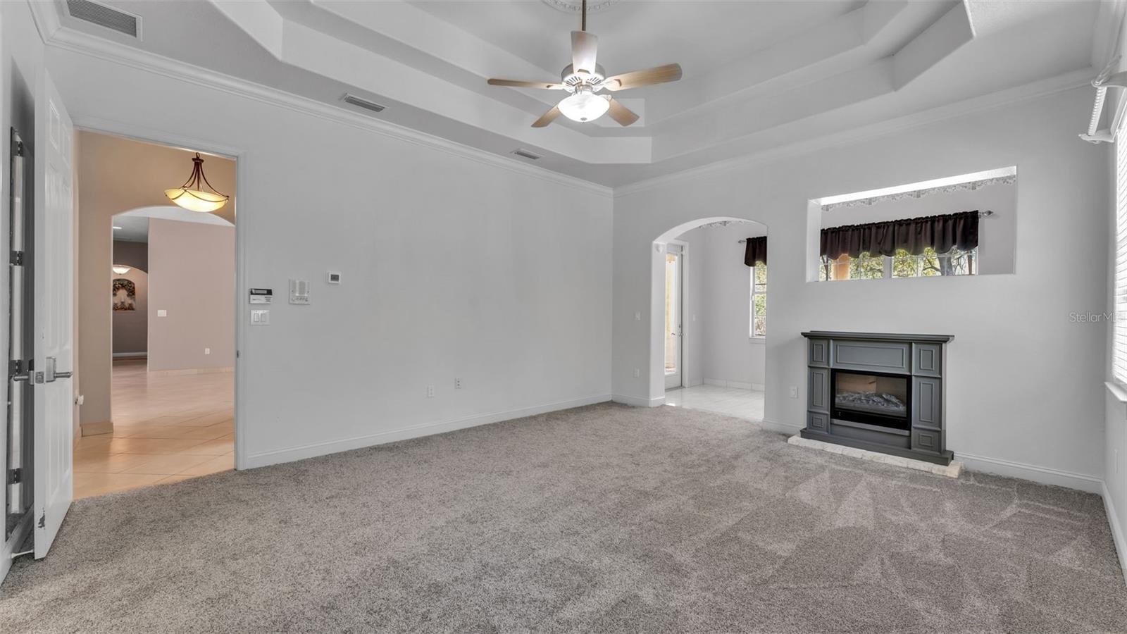 LAKELAND ACRES - Residential