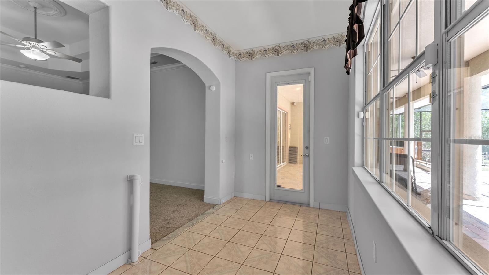 LAKELAND ACRES - Residential