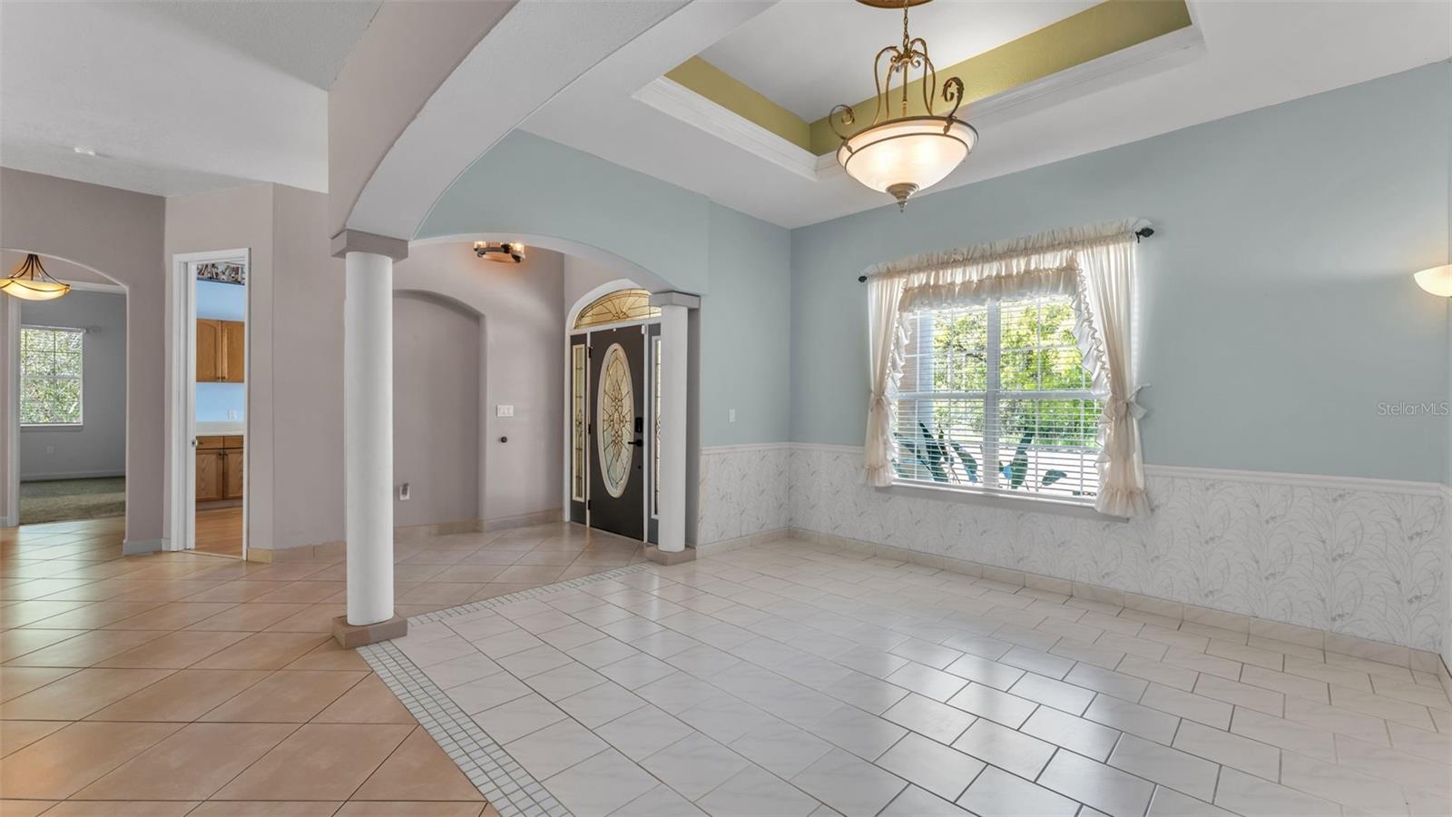 LAKELAND ACRES - Residential