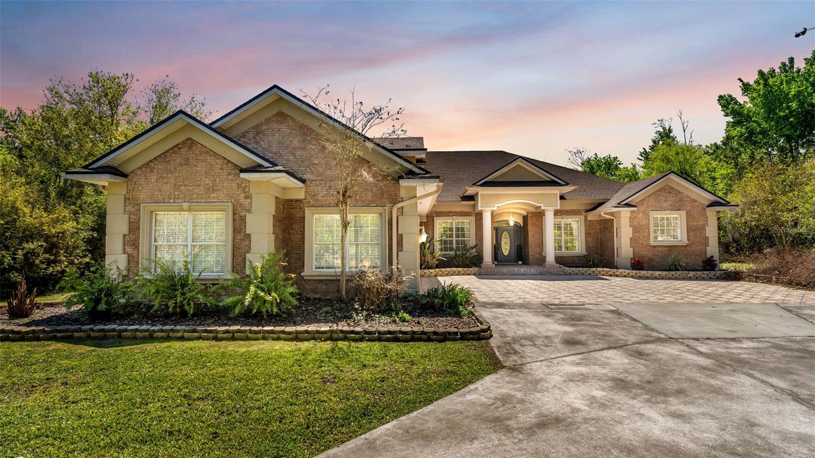 LAKELAND ACRES - Residential