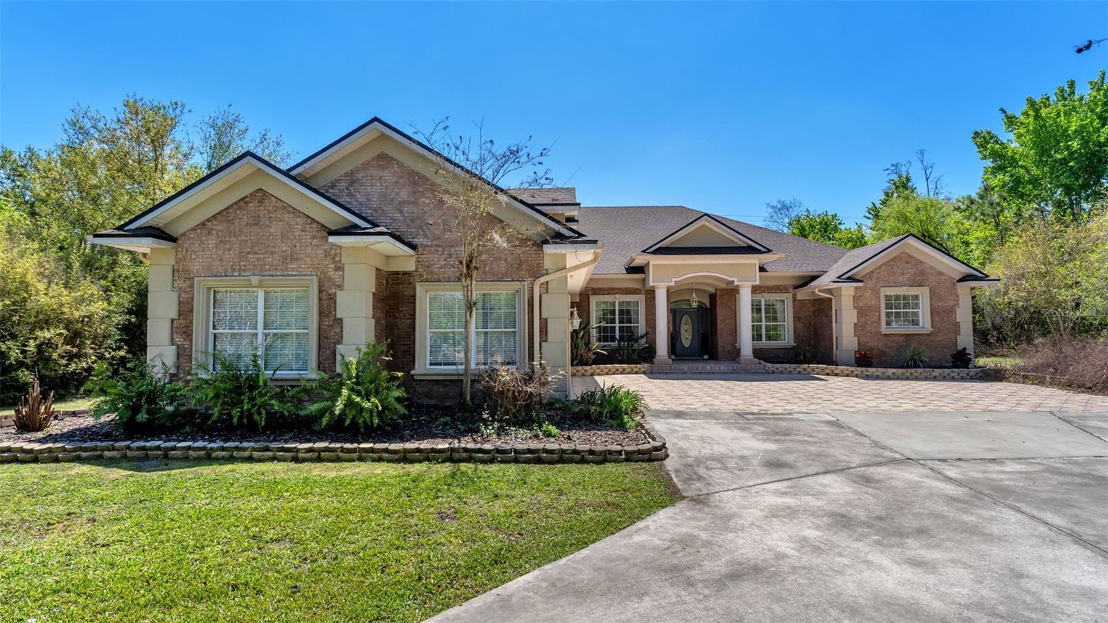 LAKELAND ACRES - Residential