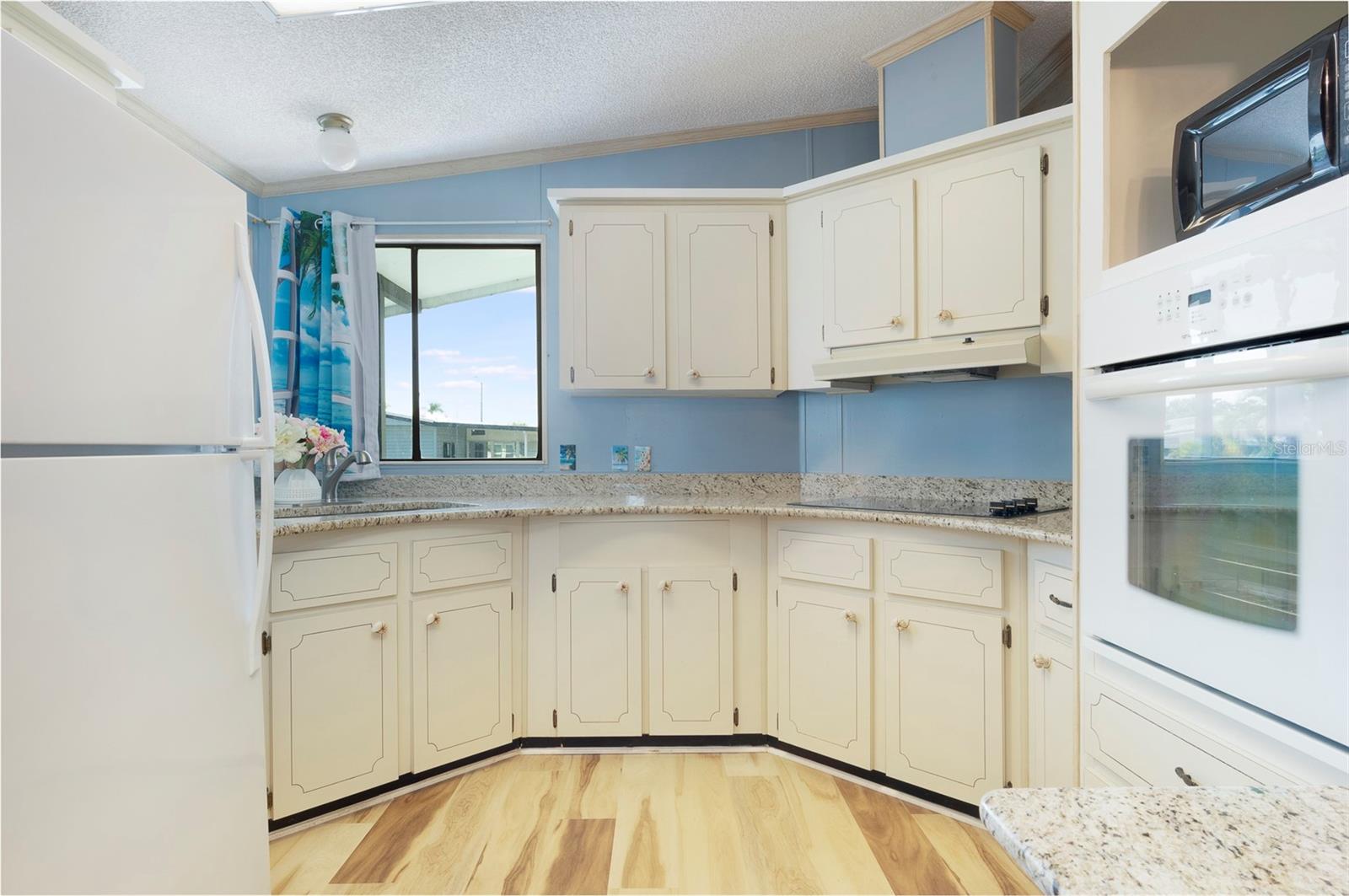 GOLDEN GATE MOBILE HOME PARK UNREC - Residential