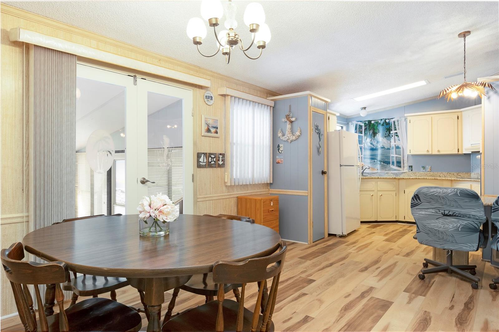 GOLDEN GATE MOBILE HOME PARK UNREC - Residential