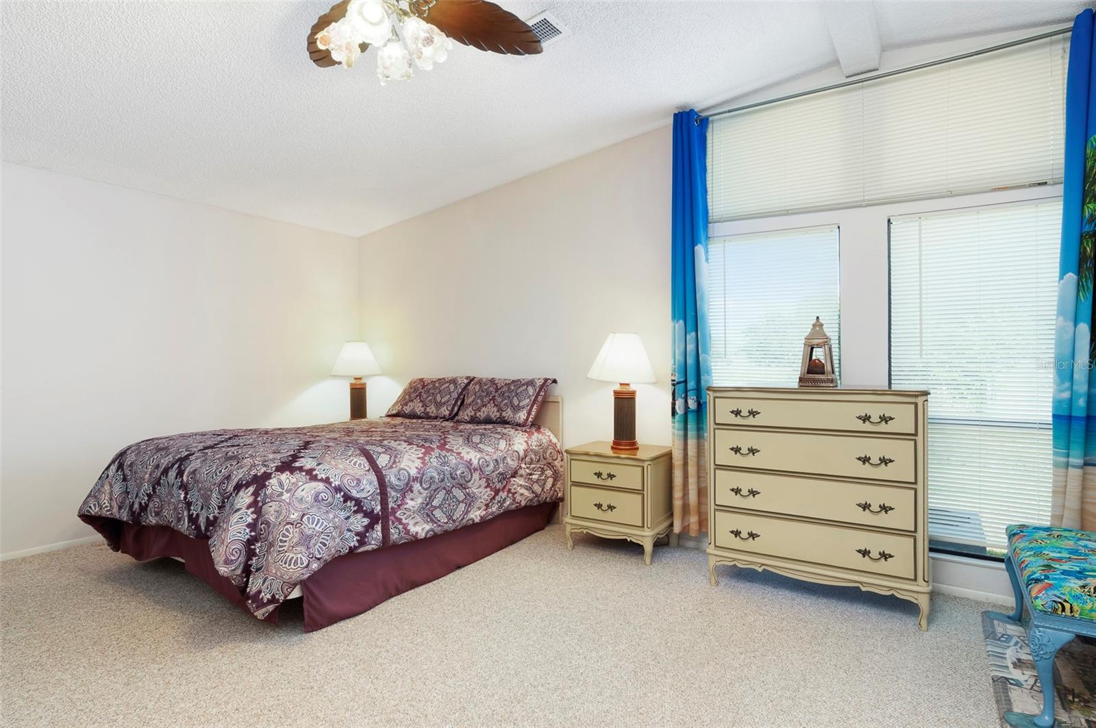 GOLDEN GATE MOBILE HOME PARK UNREC - Residential