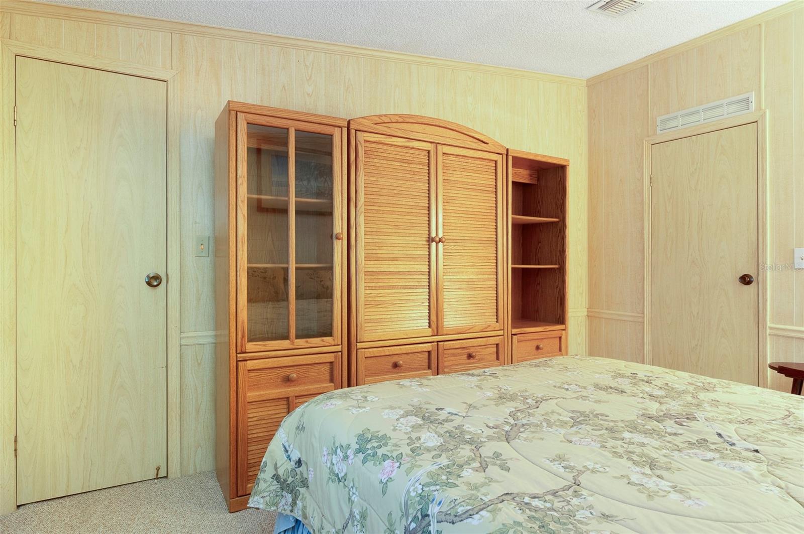 GOLDEN GATE MOBILE HOME PARK UNREC - Residential