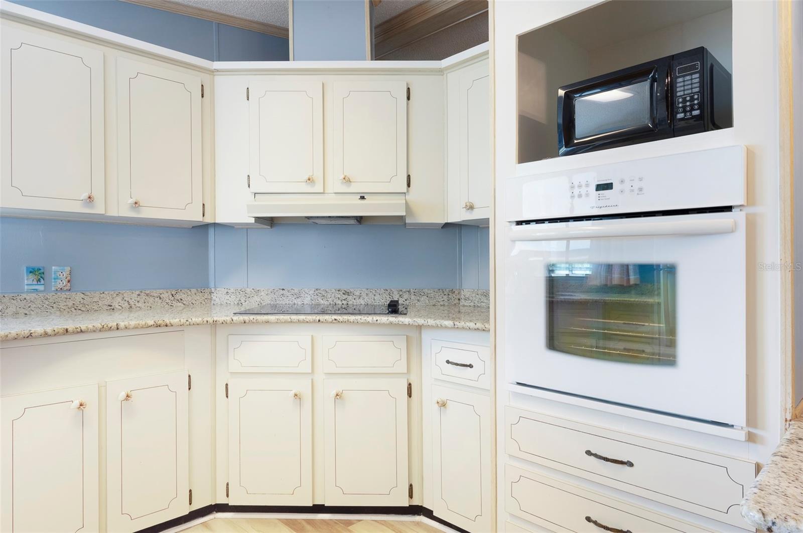 GOLDEN GATE MOBILE HOME PARK UNREC - Residential