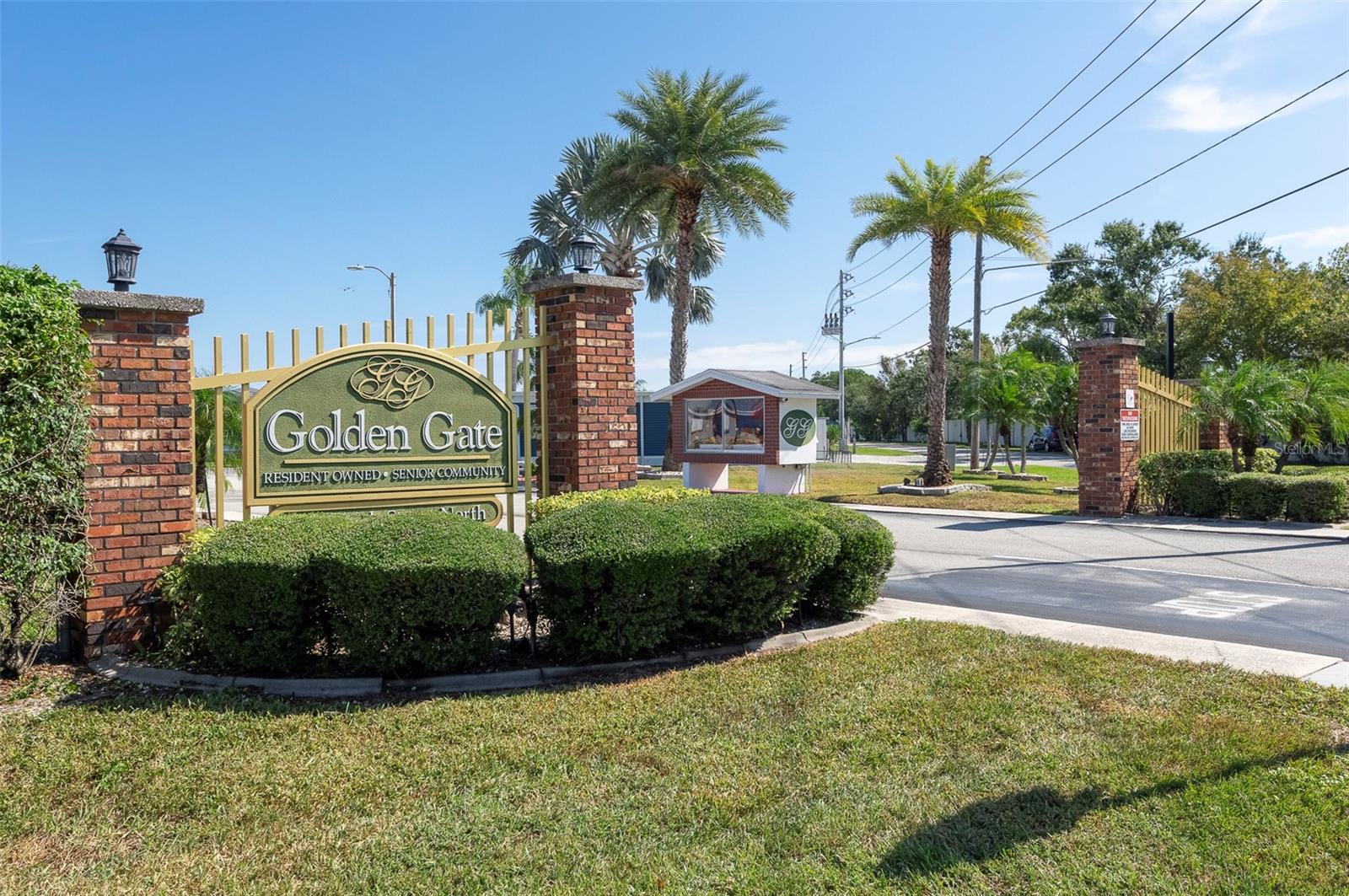 GOLDEN GATE MOBILE HOME PARK UNREC - Residential