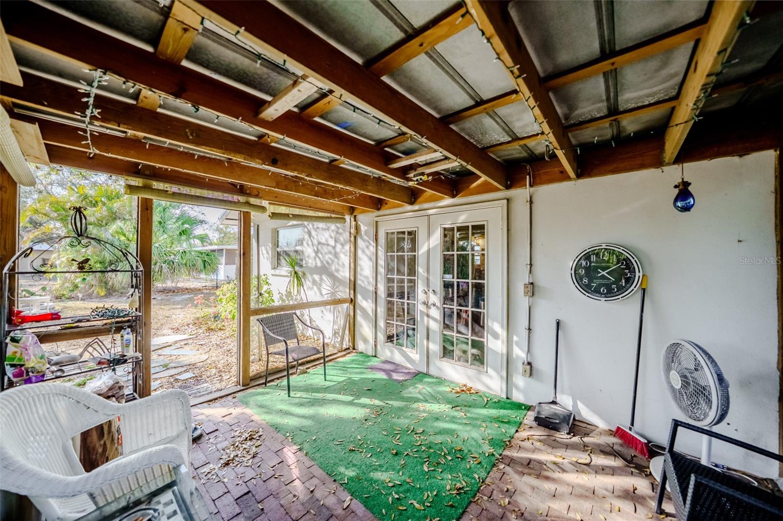 SOUTH GATE MANOR - Residential