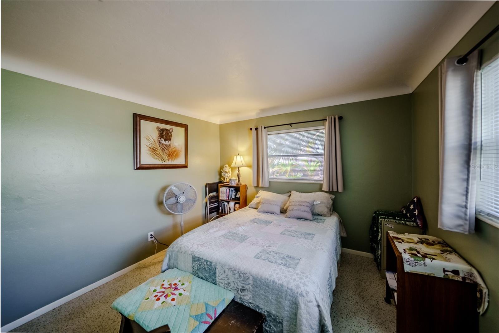 SOUTH GATE MANOR - Residential