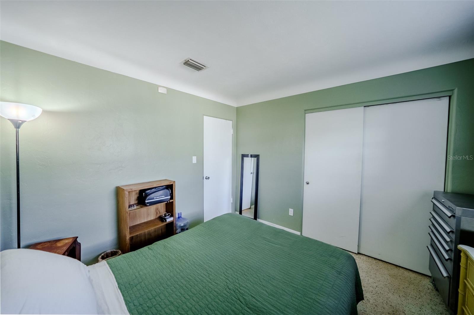 SOUTH GATE MANOR - Residential