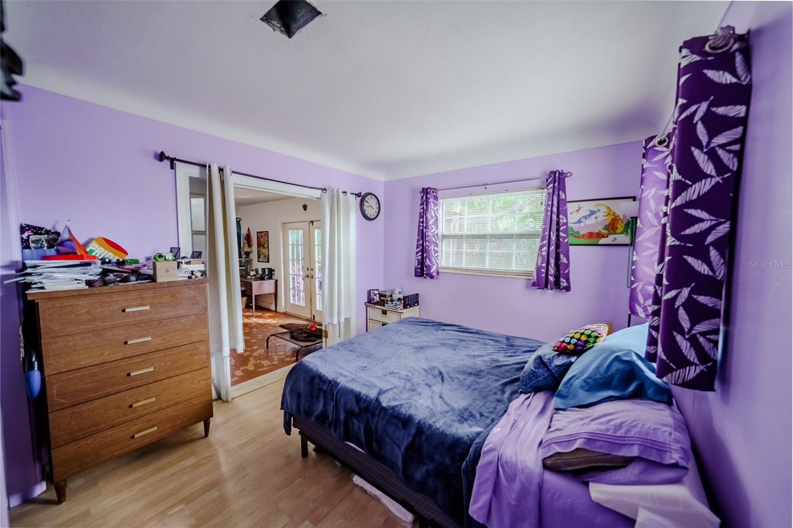 SOUTH GATE MANOR - Residential