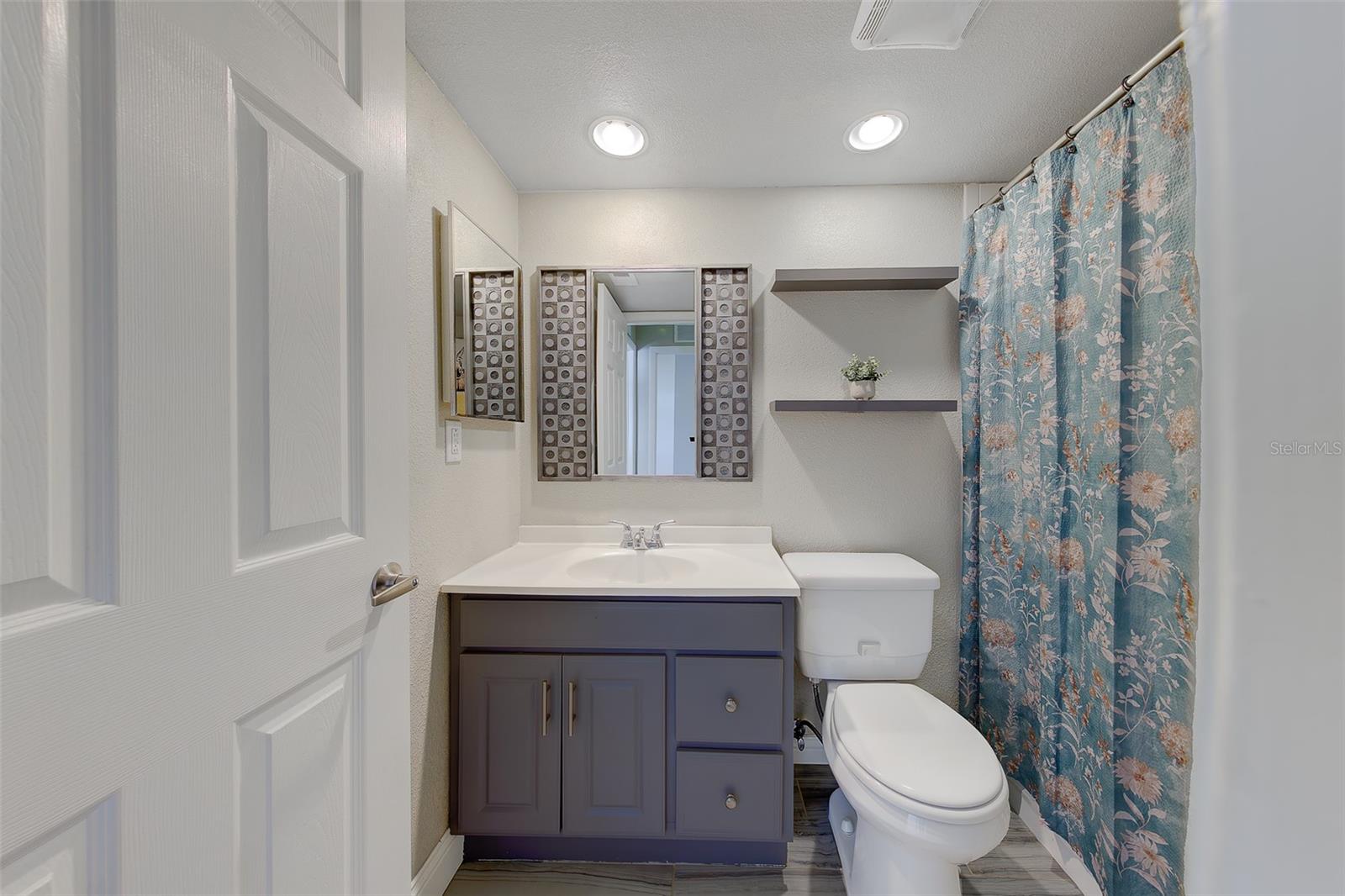 BEACON GROVES UNIT III - Residential