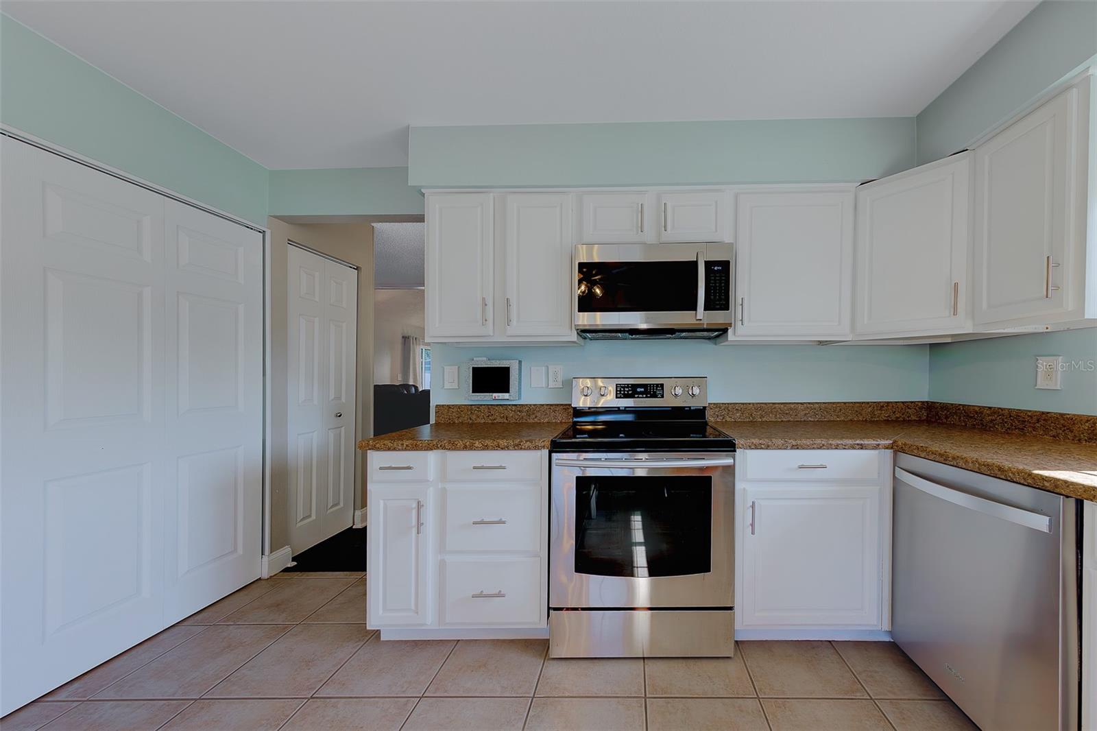 BEACON GROVES UNIT III - Residential