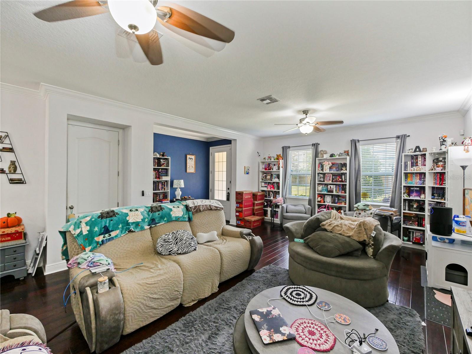 5335 FACTORS WALK DRIVE