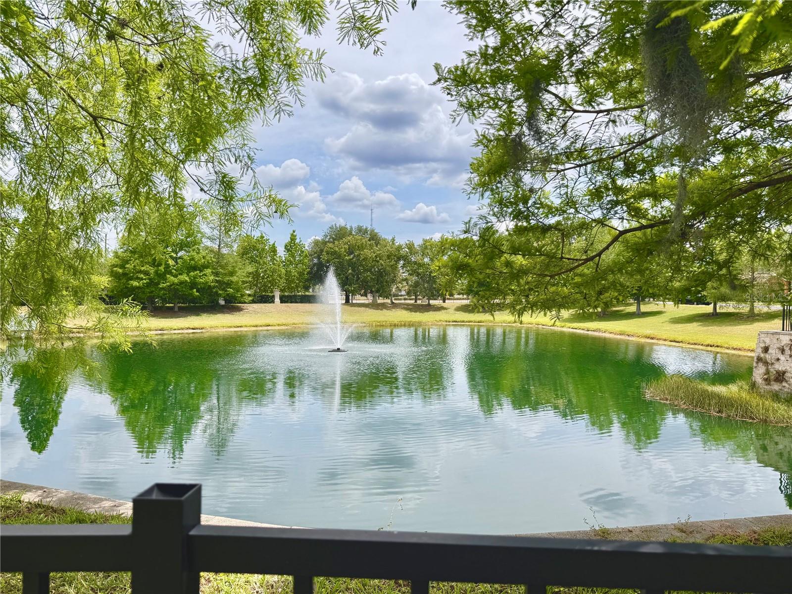 SAVANNAH PARK - Residential