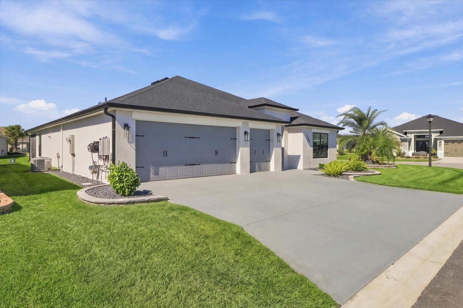 7528 DANIEL COLLINS COURT