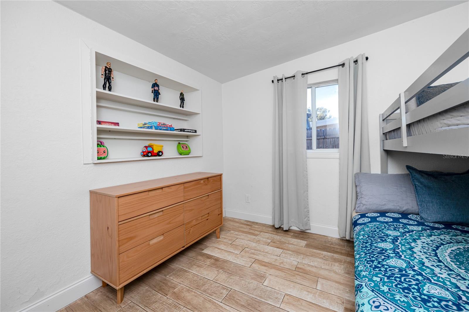 PINE GROVE ESTATES ADD - Residential