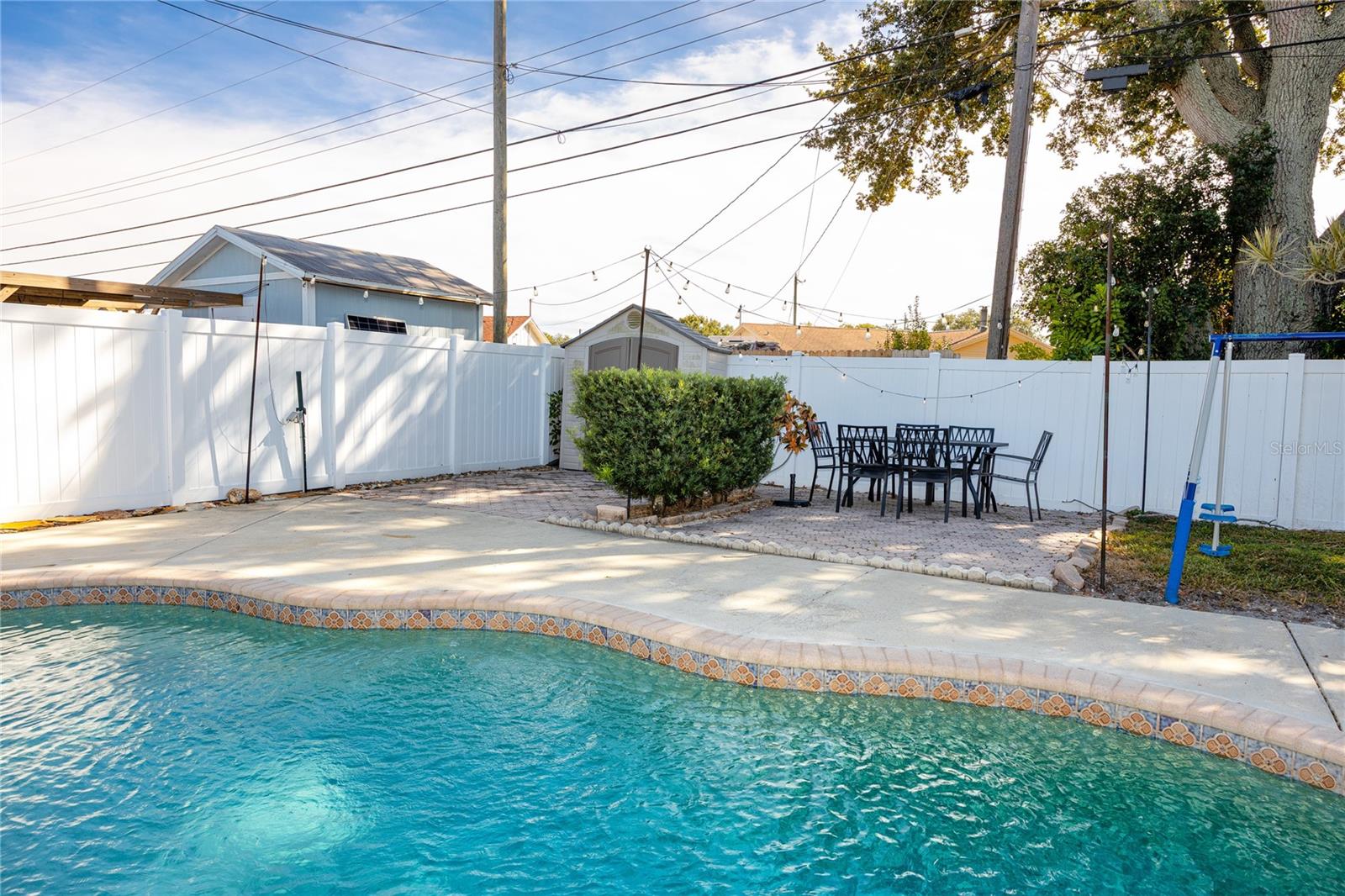 PINE GROVE ESTATES ADD - Residential