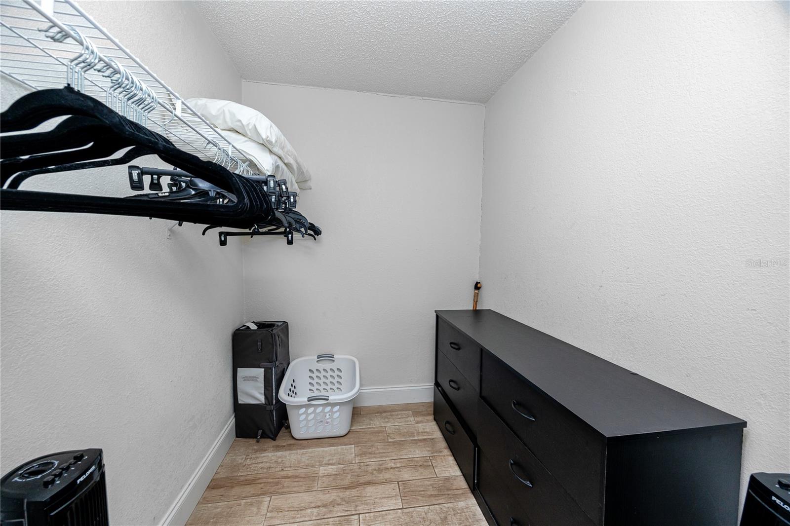 PINE GROVE ESTATES ADD - Residential