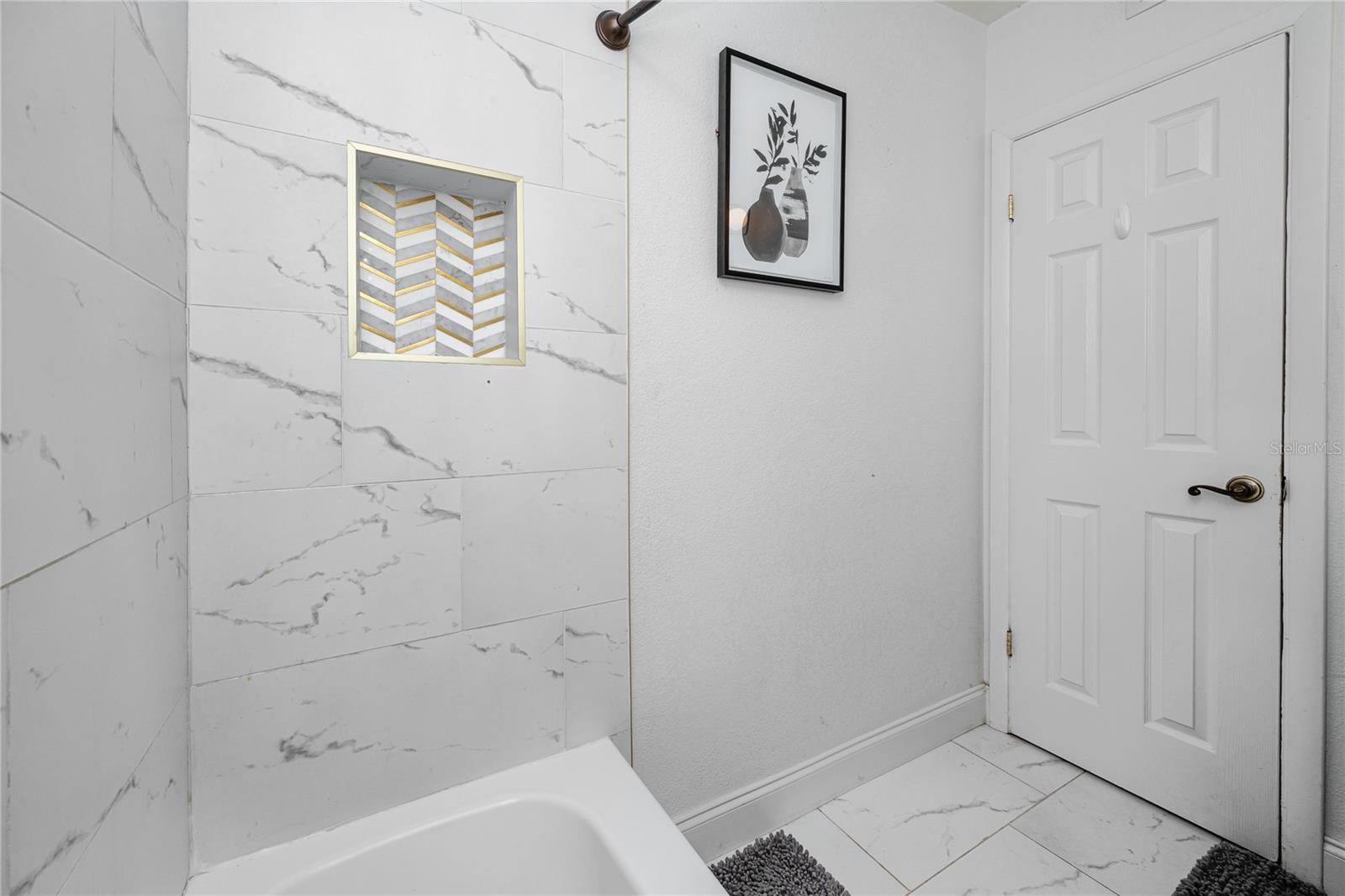 PINE GROVE ESTATES ADD - Residential