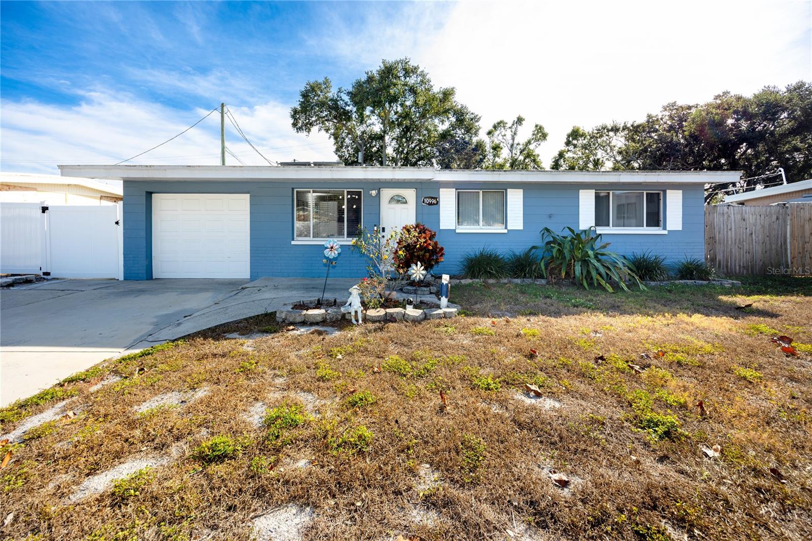 PINE GROVE ESTATES ADD - Residential