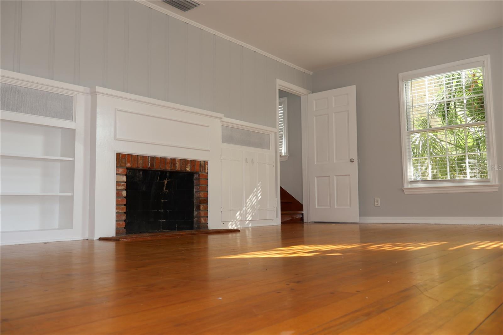 BELLE VISTA - Residential Lease