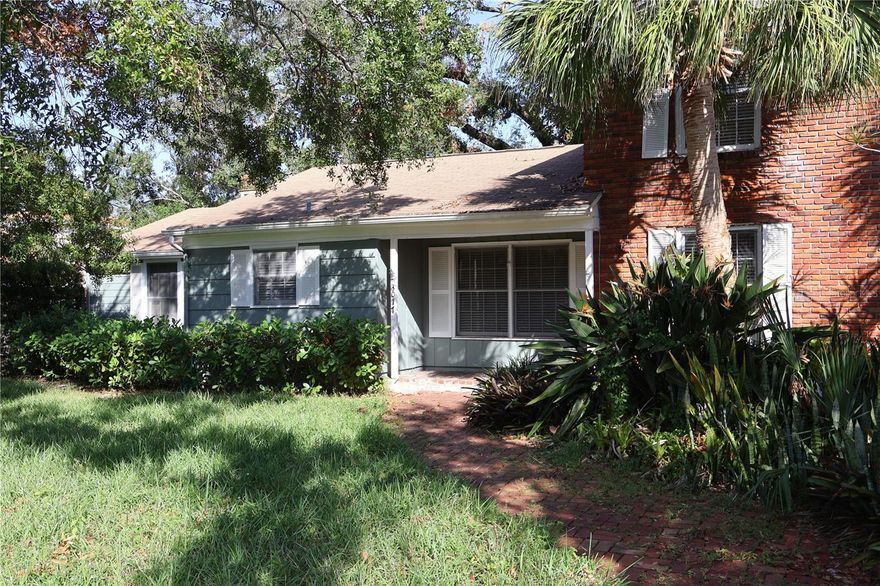 Over a quarter acre lot in the heart of South Tampa! Enjoy this classic style home with wood flooring throughout, large bedrooms, and lots of flex space. This home is located on the corner of MacDill and Euclid in the desirable Plant High School, Coleman Middle School, and Roosevelt Elementary School district. Lots of space for your family to enjoy. There is a circular driveway for easy access in and out of MacDill Ave. Freshly painted interior and exterior and lots of trees to naturally shade your home. Rent includes lawn care. This home was not damaged by the hurricanes and did not flood. Call today to schedule your showing! Add $200 to rent for mandatory lawn service fee.