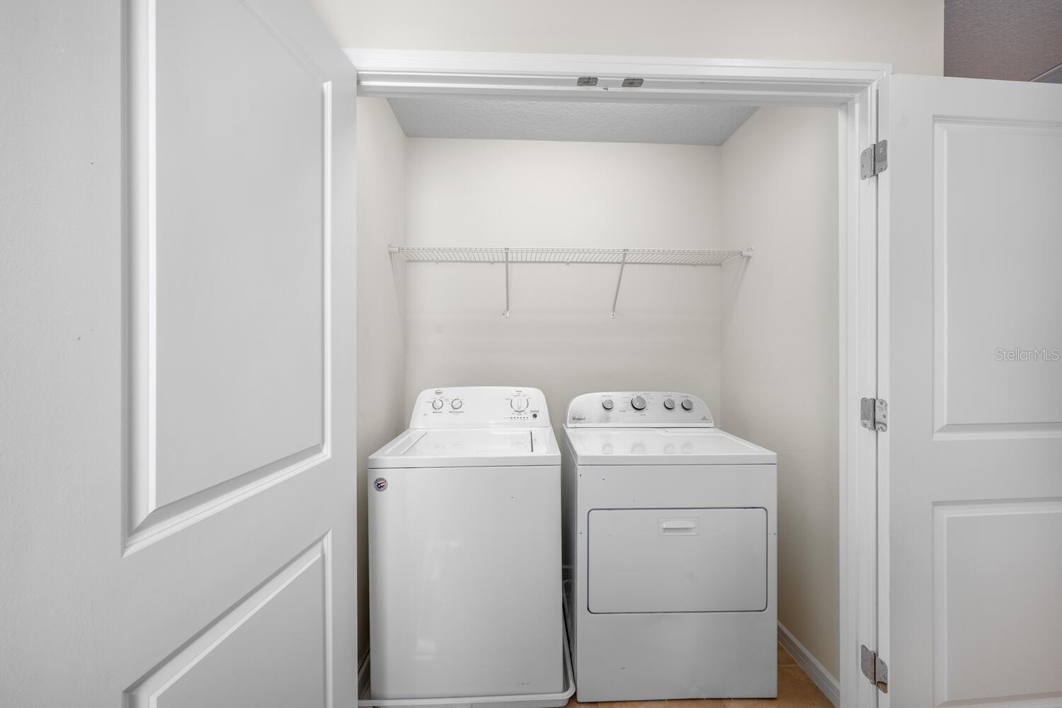 ISLES/LK NONA PH 1B - Residential Lease