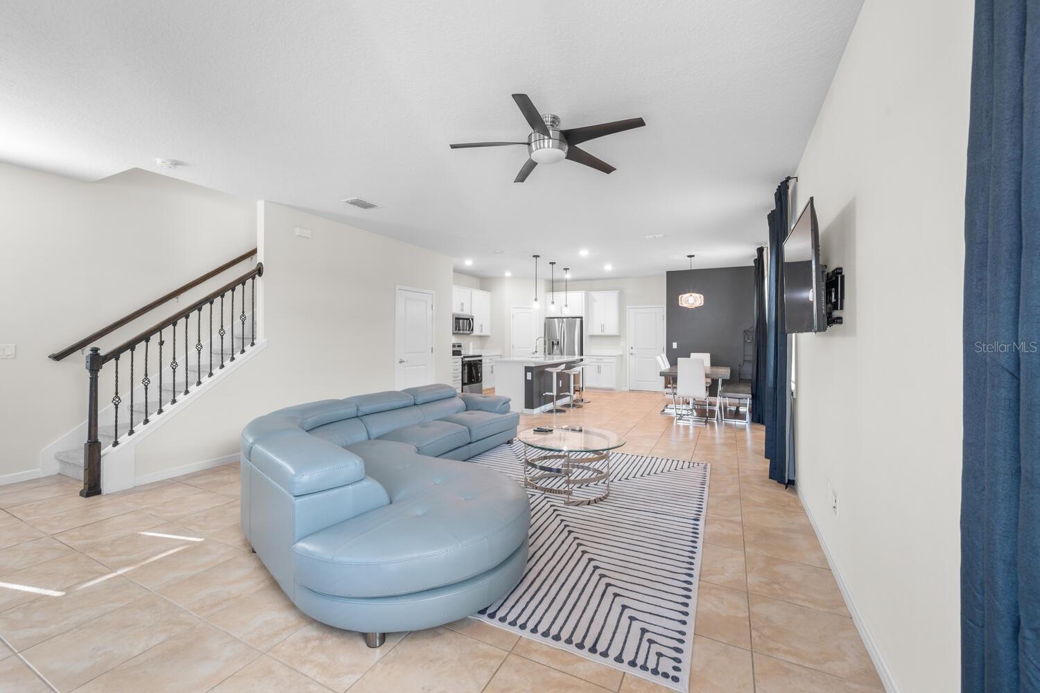 ISLES/LK NONA PH 1B - Residential Lease