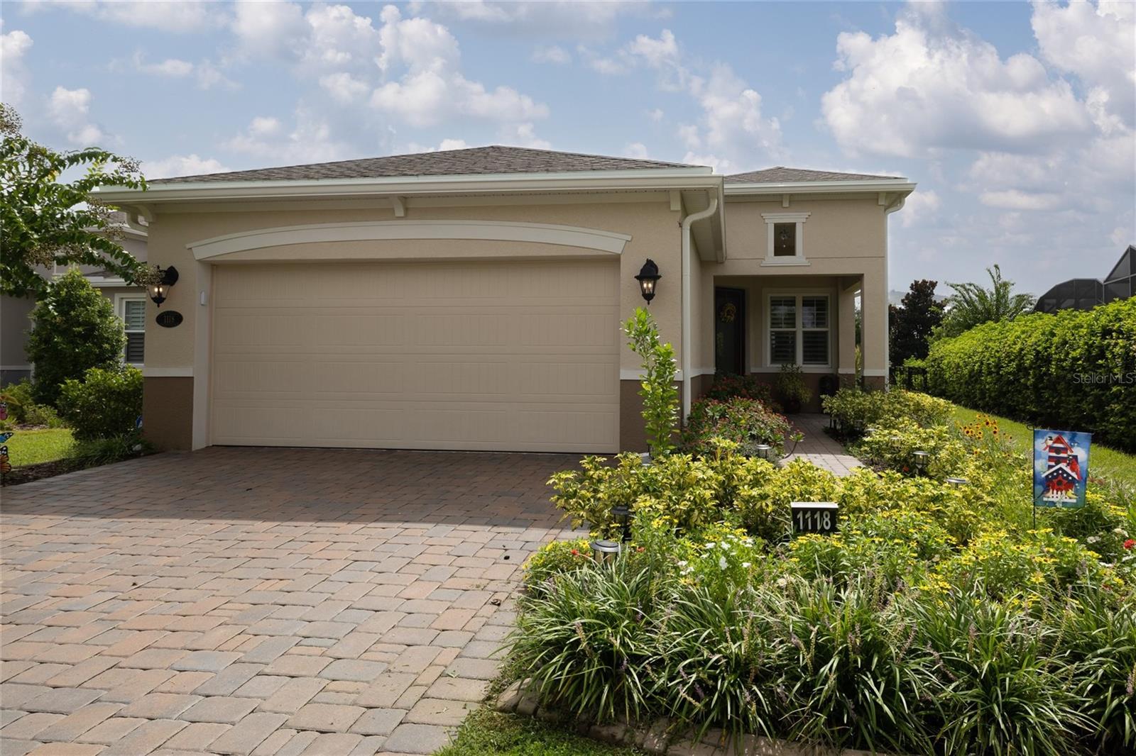 1118 AVERY MEADOWS WAY