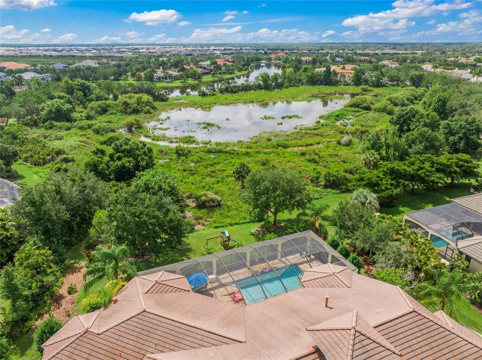 LAKE CLUB PH I - Residential